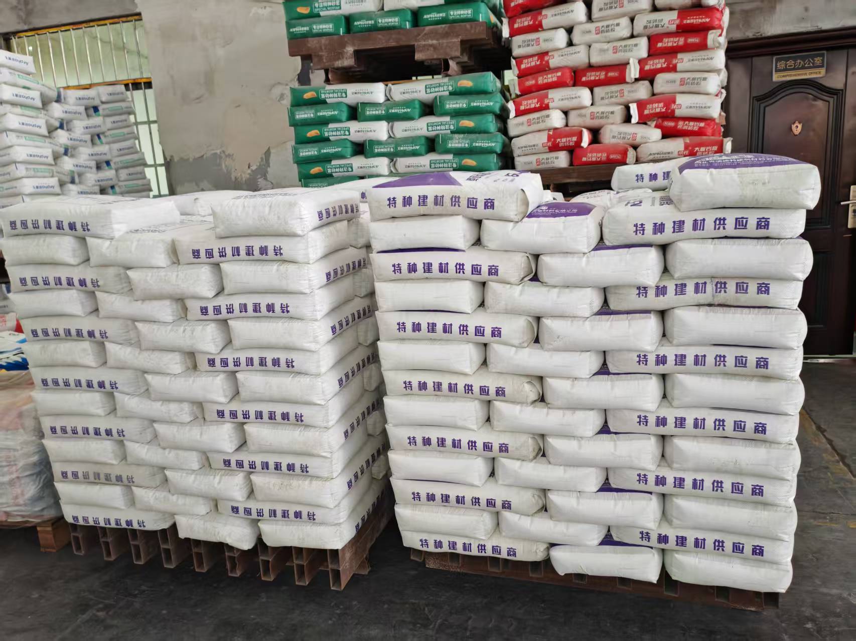 高昌拱顶带模注浆料