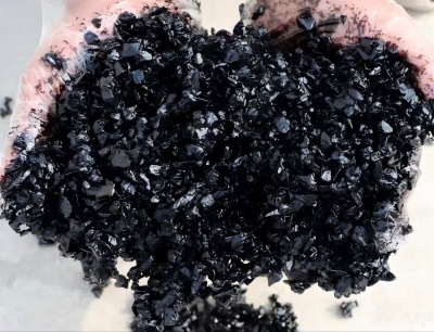 高昌沥青冷补料（沥青砂）的优势特点与施工流程解析